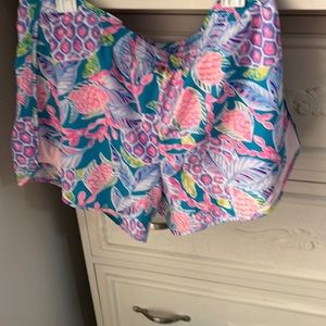 Lilly Pulitzer luxletic size Medium EUC